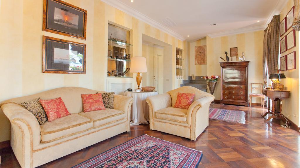 Rental In Rome - Fontana Di Trevi Penthouse Экстерьер фото