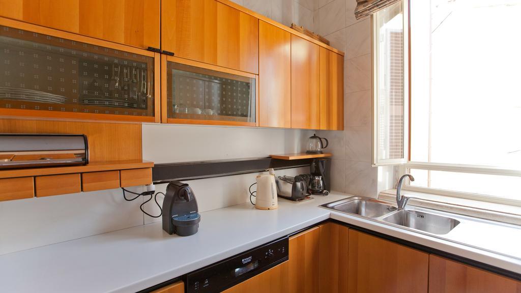 Rental In Rome - Fontana Di Trevi Penthouse Экстерьер фото